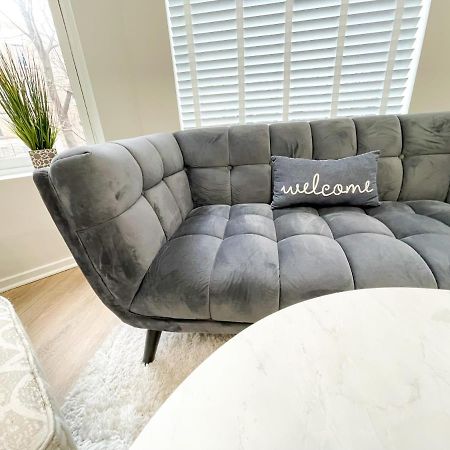 Wrigleyville Friends Unit - 5Bdrm Chicago Bagian luar foto