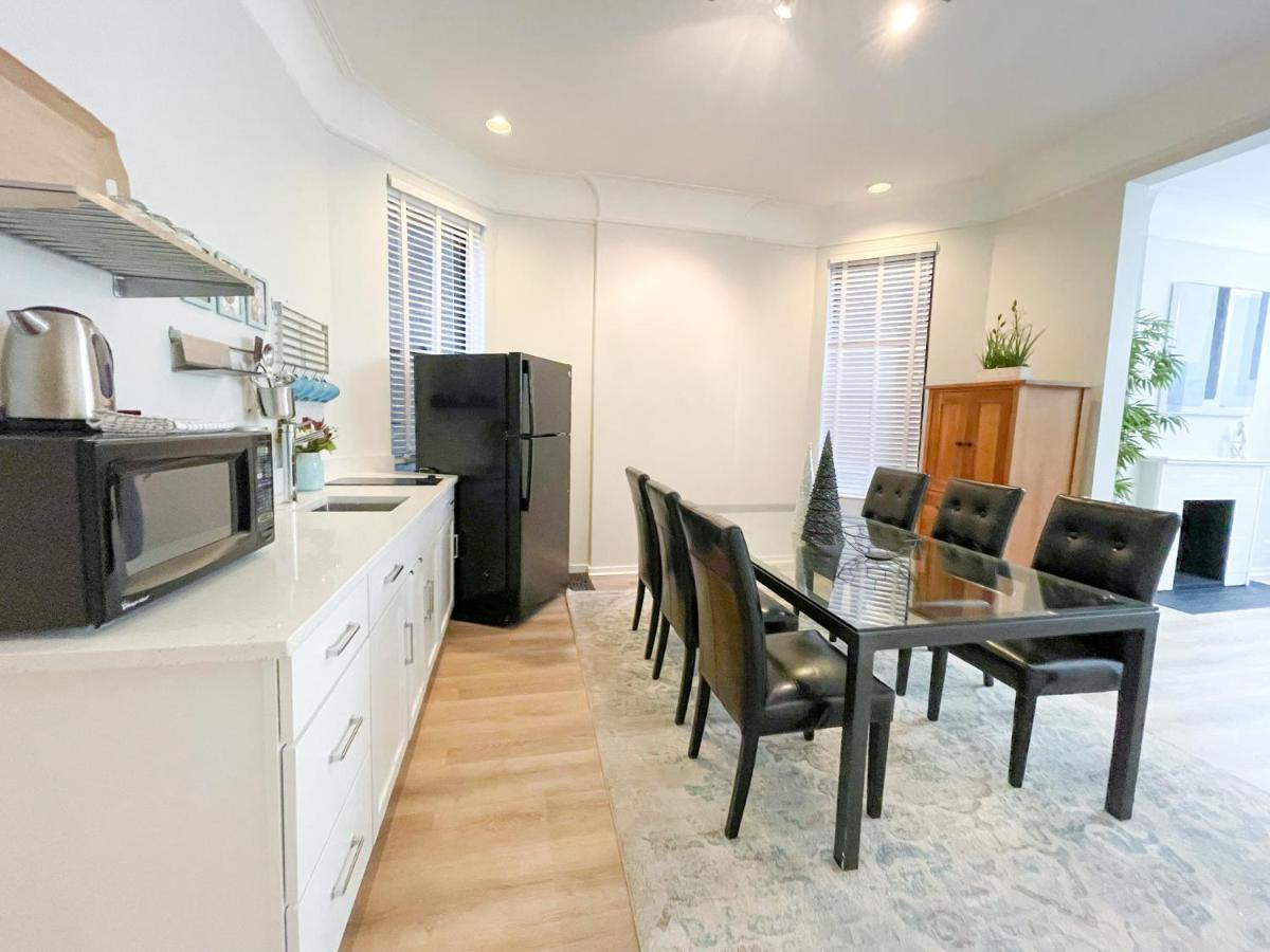 Wrigleyville Friends Unit - 5Bdrm Chicago Bagian luar foto